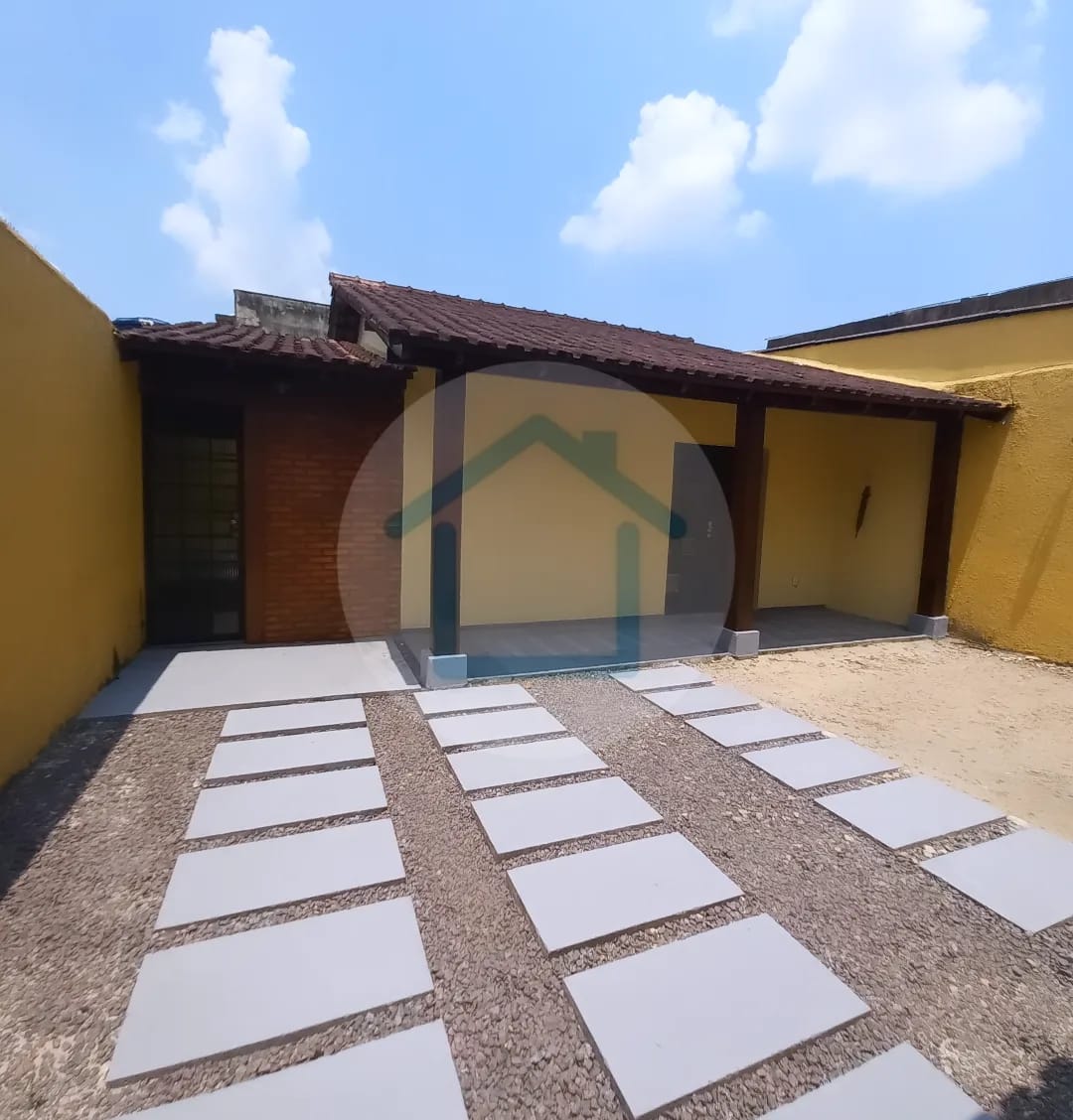 Imagem Casa com 2 Quartos à Venda, 250 m²em Flores - Manaus Imagem Casa com 2 Quartos à Venda, 250 m²em Flores - Manaus