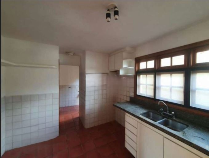Imagem Casa com 5 Quartos à Venda, 472 m²em Alphaville - Santana de Parnaíba Imagem Casa com 5 Quartos à Venda, 472 m²em Alphaville - Santana de Parnaíba