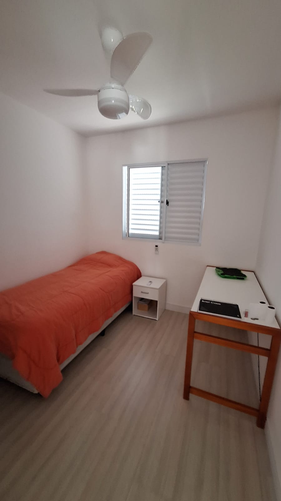 Imagem Casa com 2 Quartos à Venda, 44 m²em Vila São Benedito - Pindamonhangaba Imagem Casa com 2 Quartos à Venda, 44 m²em Vila São Benedito - Pindamonhangaba