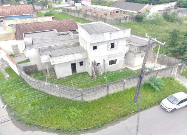 Imagem Sobrado com 2 Quartos à Venda, em Peruibe - Peruíbe Imagem Sobrado com 2 Quartos à Venda, em Peruibe - Peruíbe