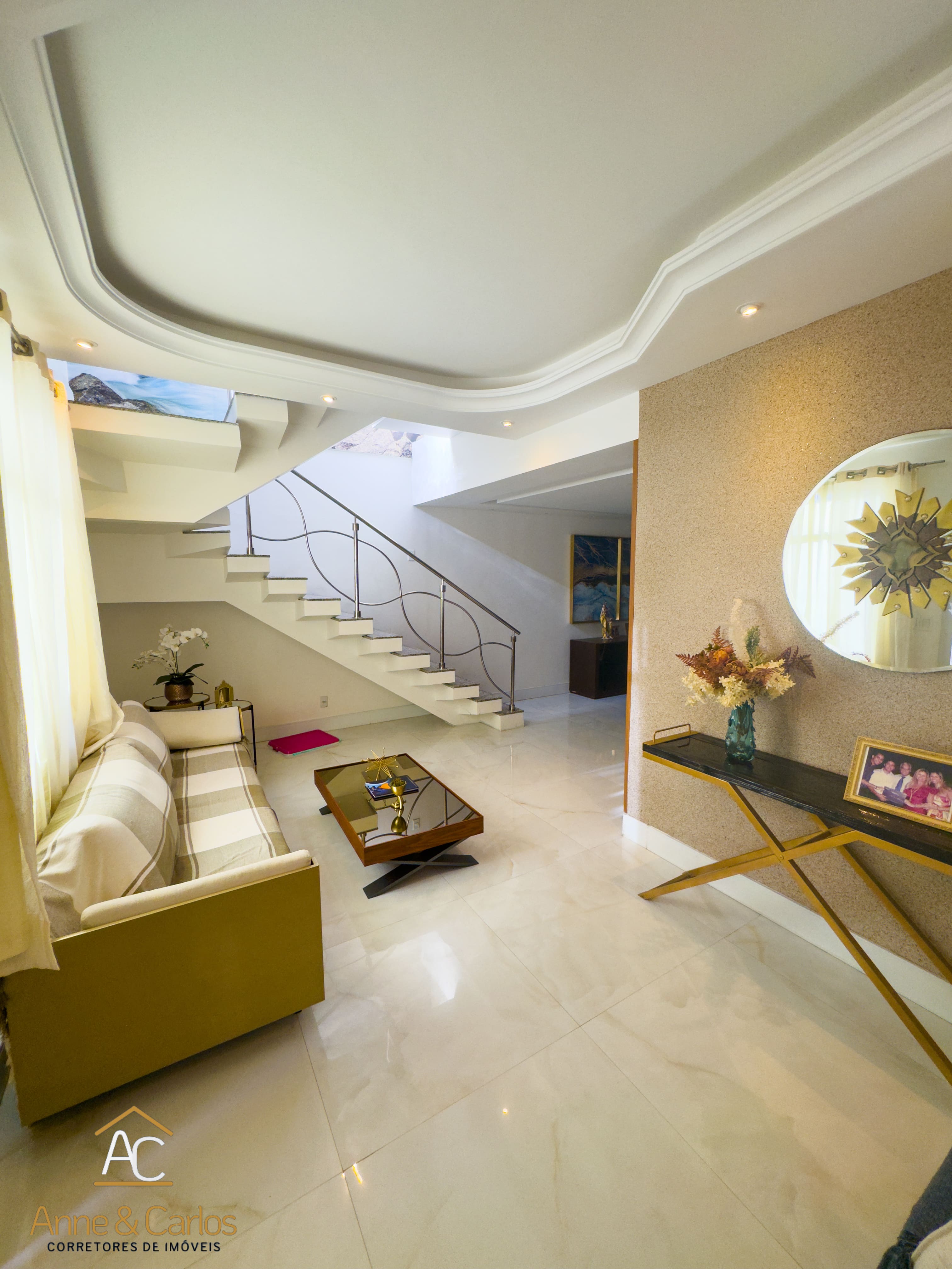 Casa com 4 Quartos à Venda, 247 m²em Luzia - Aracaju