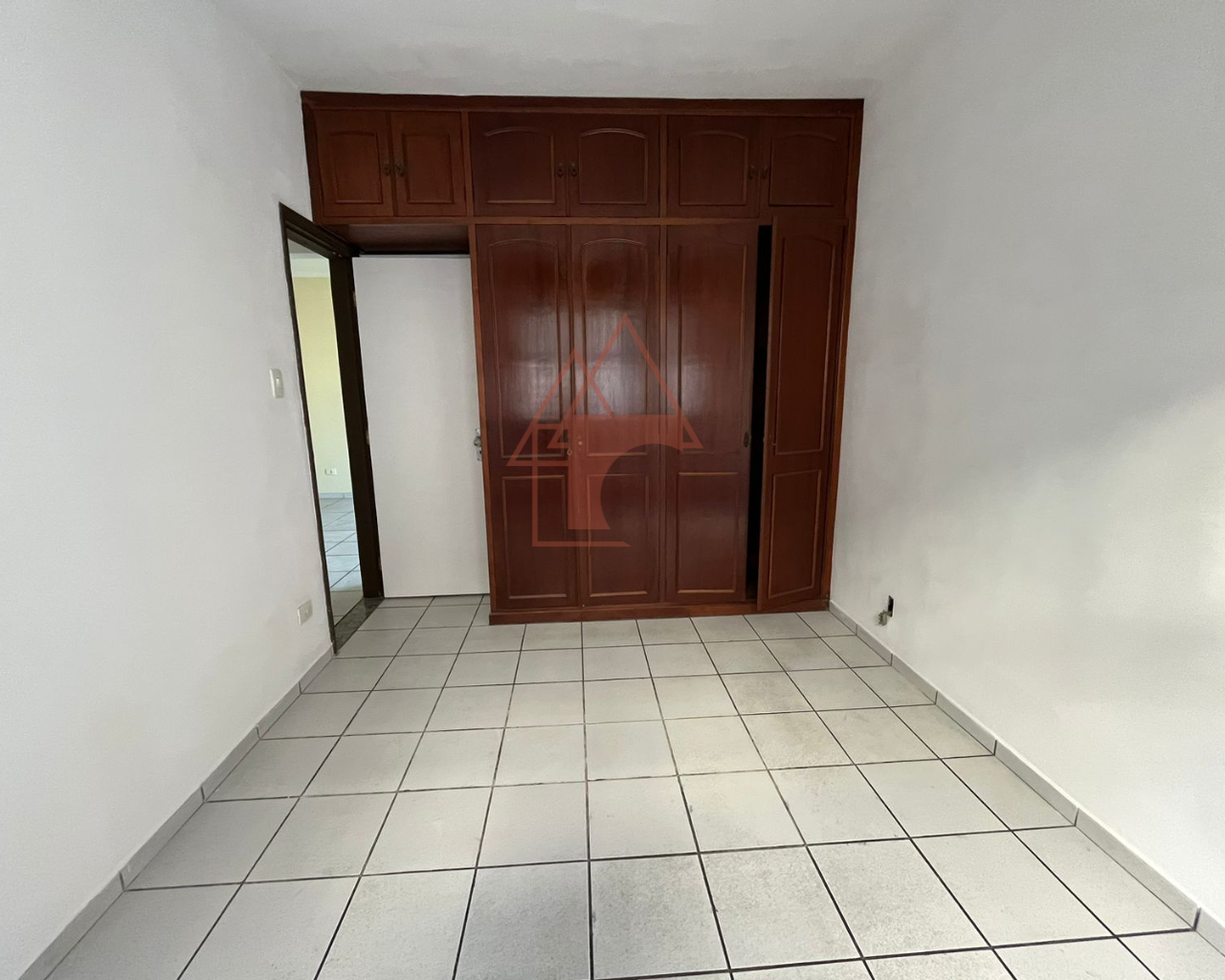 Imagem Apartamento com 2 Quartos à Venda, 93 m²em Marapé - Santos