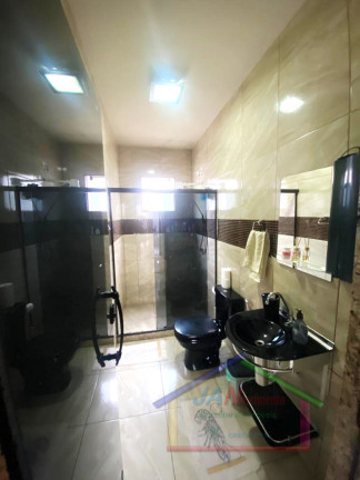 Imagem Casa com 3 Quartos à Venda, 300 m² em Bangu - Rio de Janeiro
