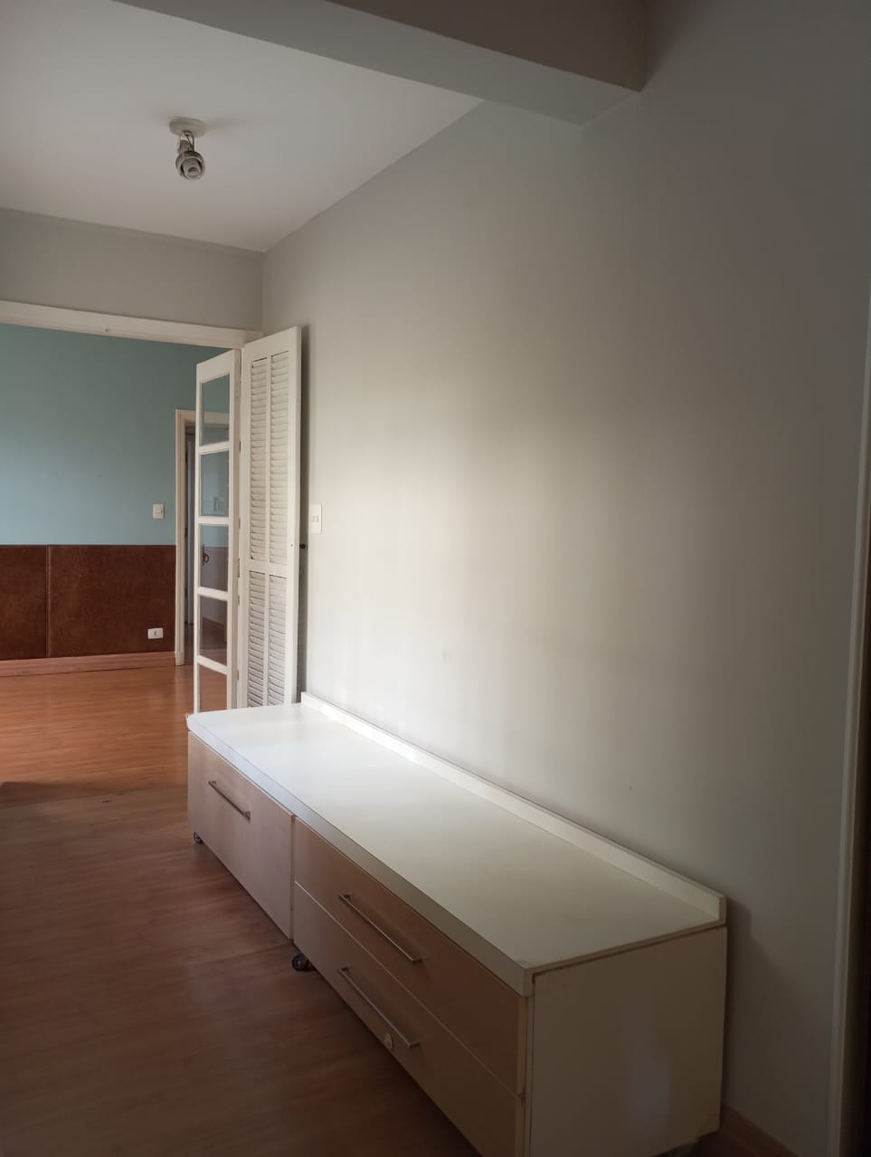 Imagem Sobrado com 3 Quartos para Alugar, 135 m²em Indianópolis - São Paulo