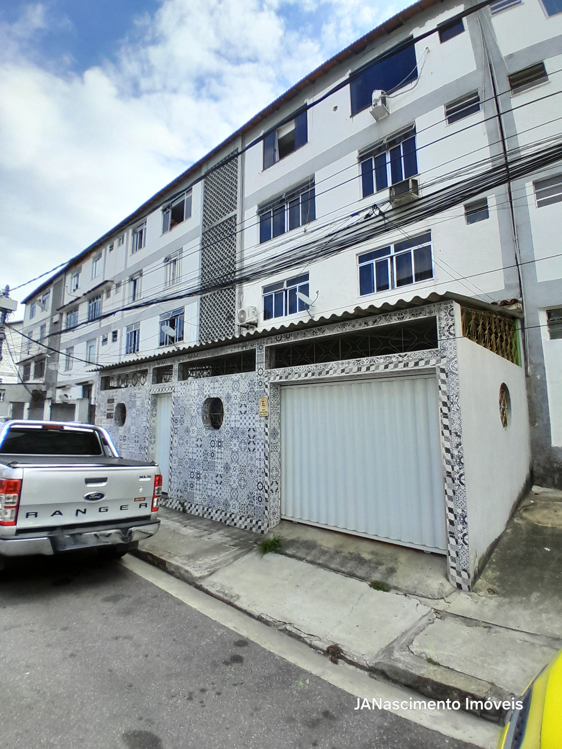Imagem Apartamento com 3 Quartos à Venda, 100 m² em Padre Miguel - Rio de Janeiro