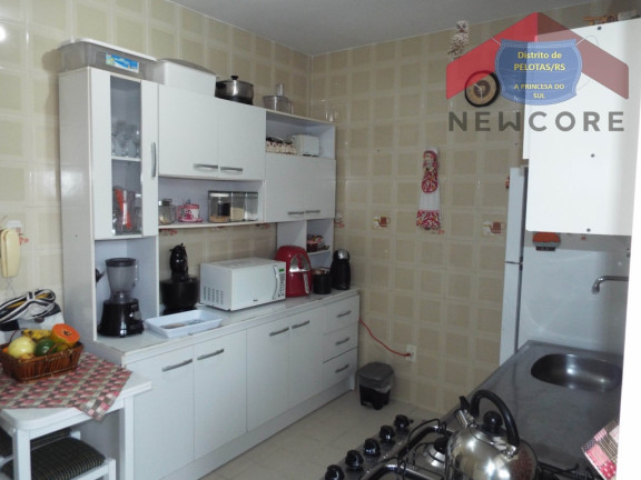 Imagem Apartamento com 3 Quartos à Venda, em Centro - Pelotas Imagem Apartamento com 3 Quartos à Venda, em Centro - Pelotas