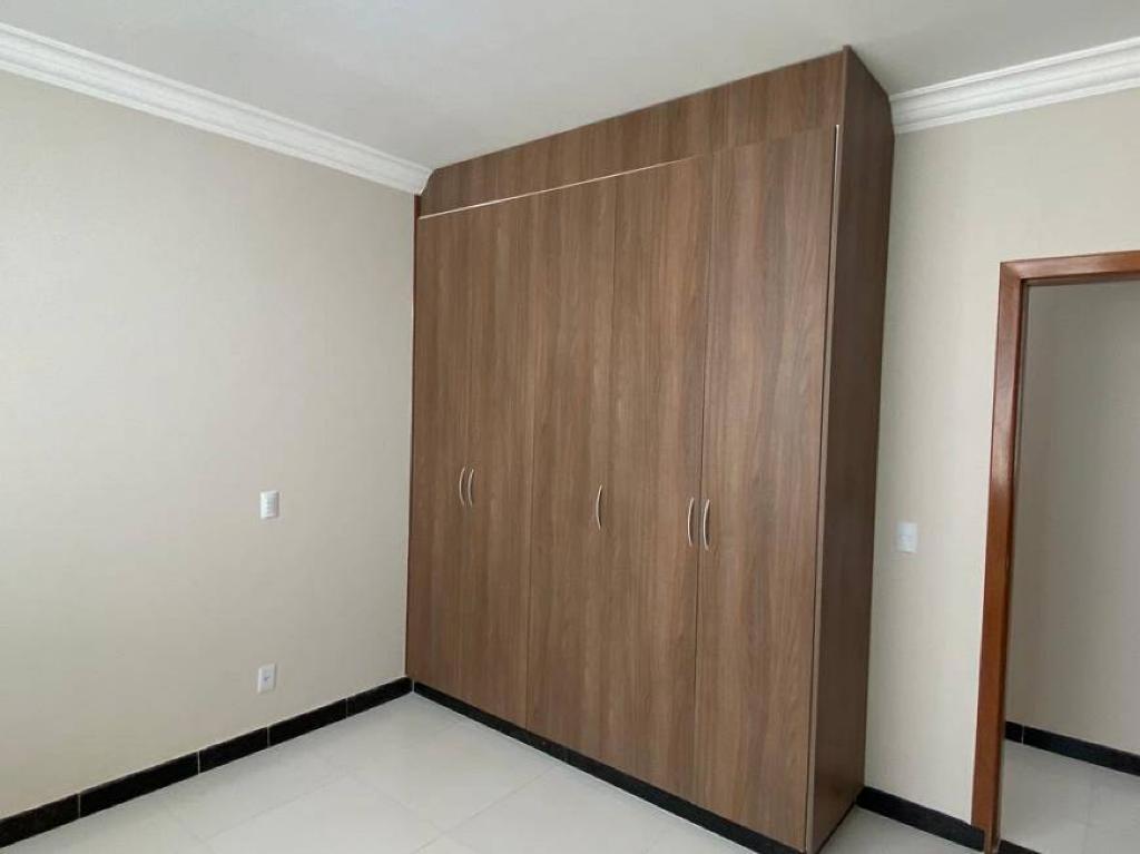 Imagem Casa de Condomínio com 3 Quartos à Venda, 245 m²em Jardins Atenas - Goiânia Imagem Casa de Condomínio com 3 Quartos à Venda, 245 m²em Jardins Atenas - Goiânia
