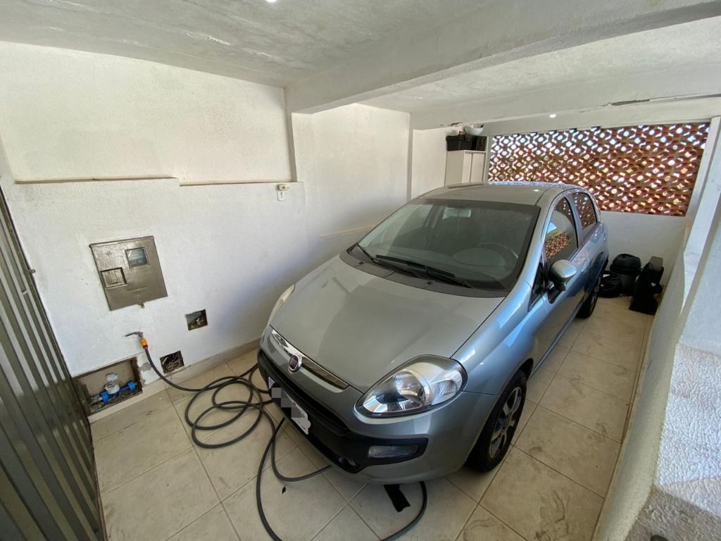 Imagem Casa com 3 Quartos à Venda, 250 m² em Santa Mônica - Belo Horizonte Imagem Casa com 3 Quartos à Venda, 250 m² em Santa Mônica - Belo Horizonte