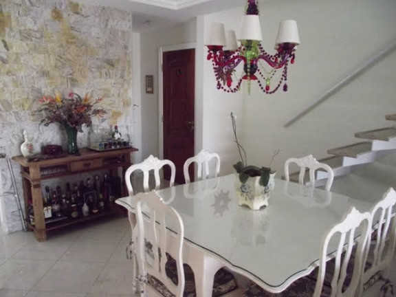 Imagem Casa com 3 Quartos à Venda, 240 m² em Barra Da Tijuca - Rio De Janeiro Imagem Casa com 3 Quartos à Venda, 240 m² em Barra Da Tijuca - Rio De Janeiro