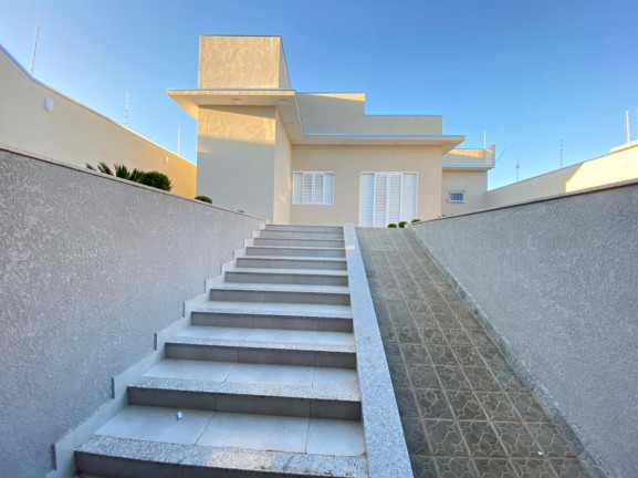 Imagem Casa com 3 Quartos à Venda, 204 m² em Jardim Alvorada - Alfenas Imagem Casa com 3 Quartos à Venda, 204 m² em Jardim Alvorada - Alfenas