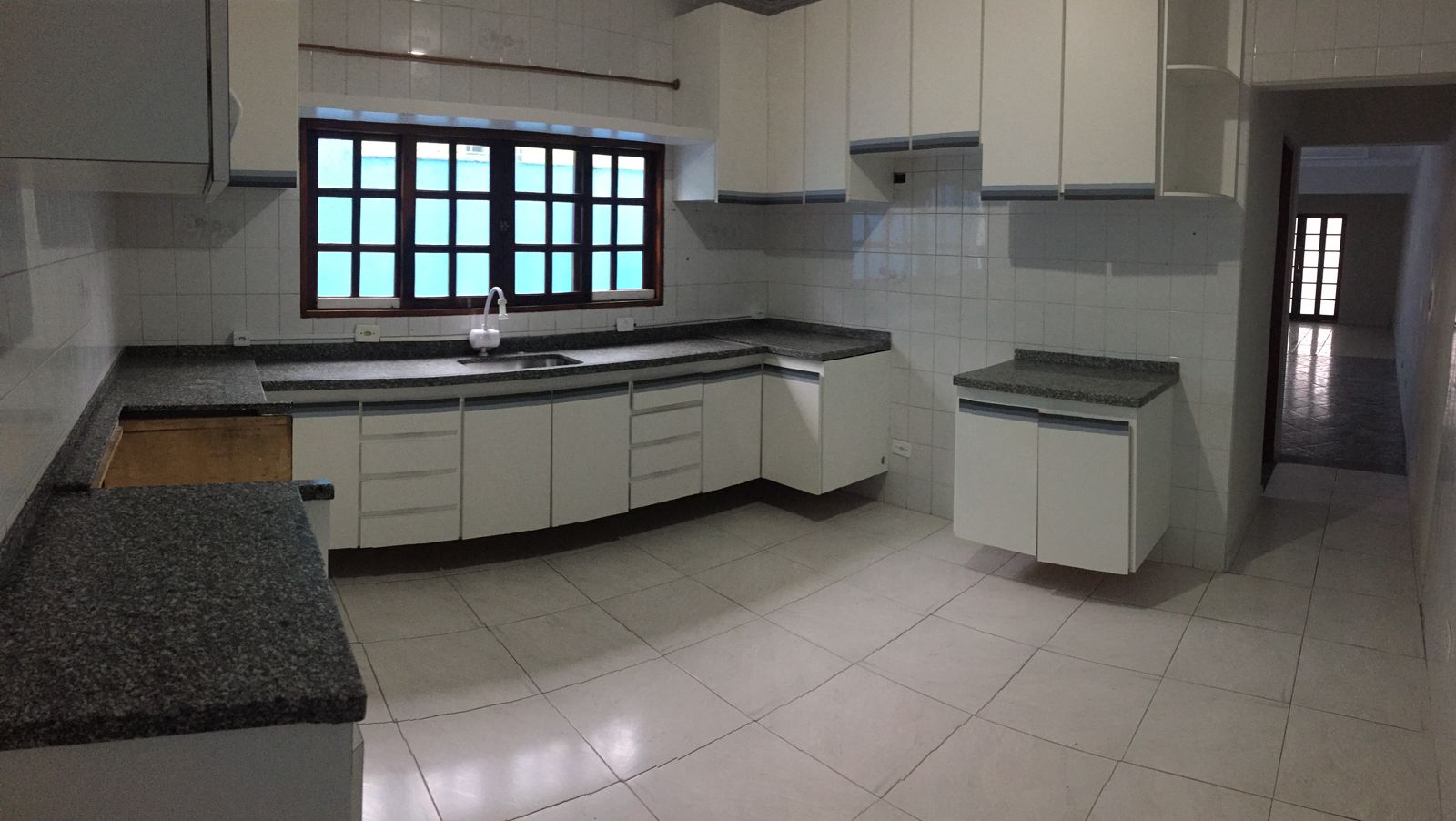 Imagem Casa com 3 Quartos à Venda, 223 m²em Parque São Vicente - Mauá Imagem Casa com 3 Quartos à Venda, 223 m²em Parque São Vicente - Mauá