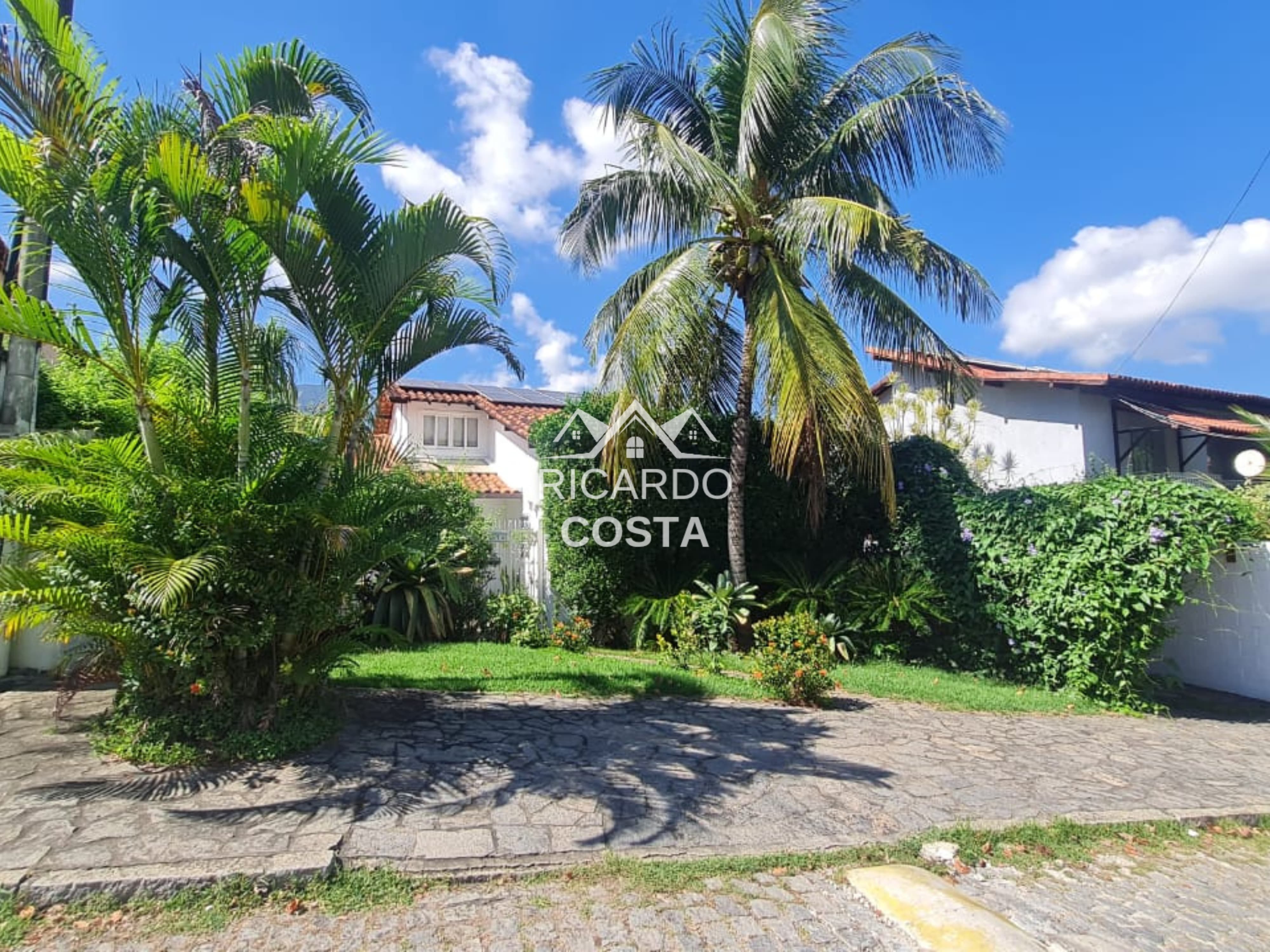 Imagem Casa de Condomínio com 4 Quartos à Venda ou Locação, 281 m² em Freguesia (Jacarepaguá) - Rio de Janeiro Imagem Casa de Condomínio com 4 Quartos à Venda ou Locação, 281 m² em Freguesia (Jacarepaguá) - Rio de Janeiro