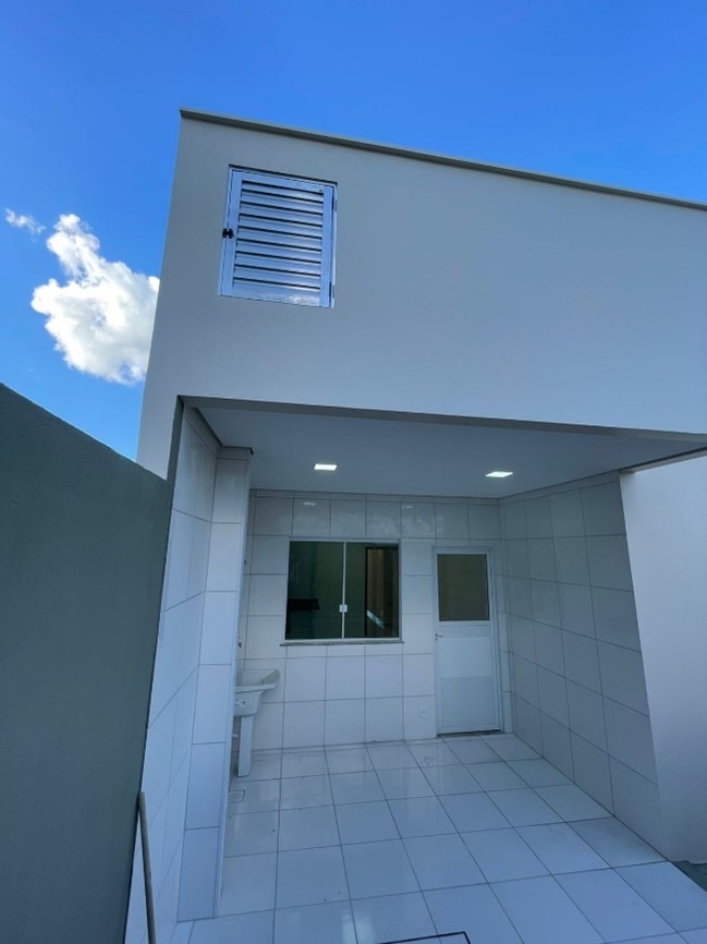 Imagem Casa de Condomínio com 3 Quartos à Venda ou Locação, 172 m²em Ponta Negra - Manaus