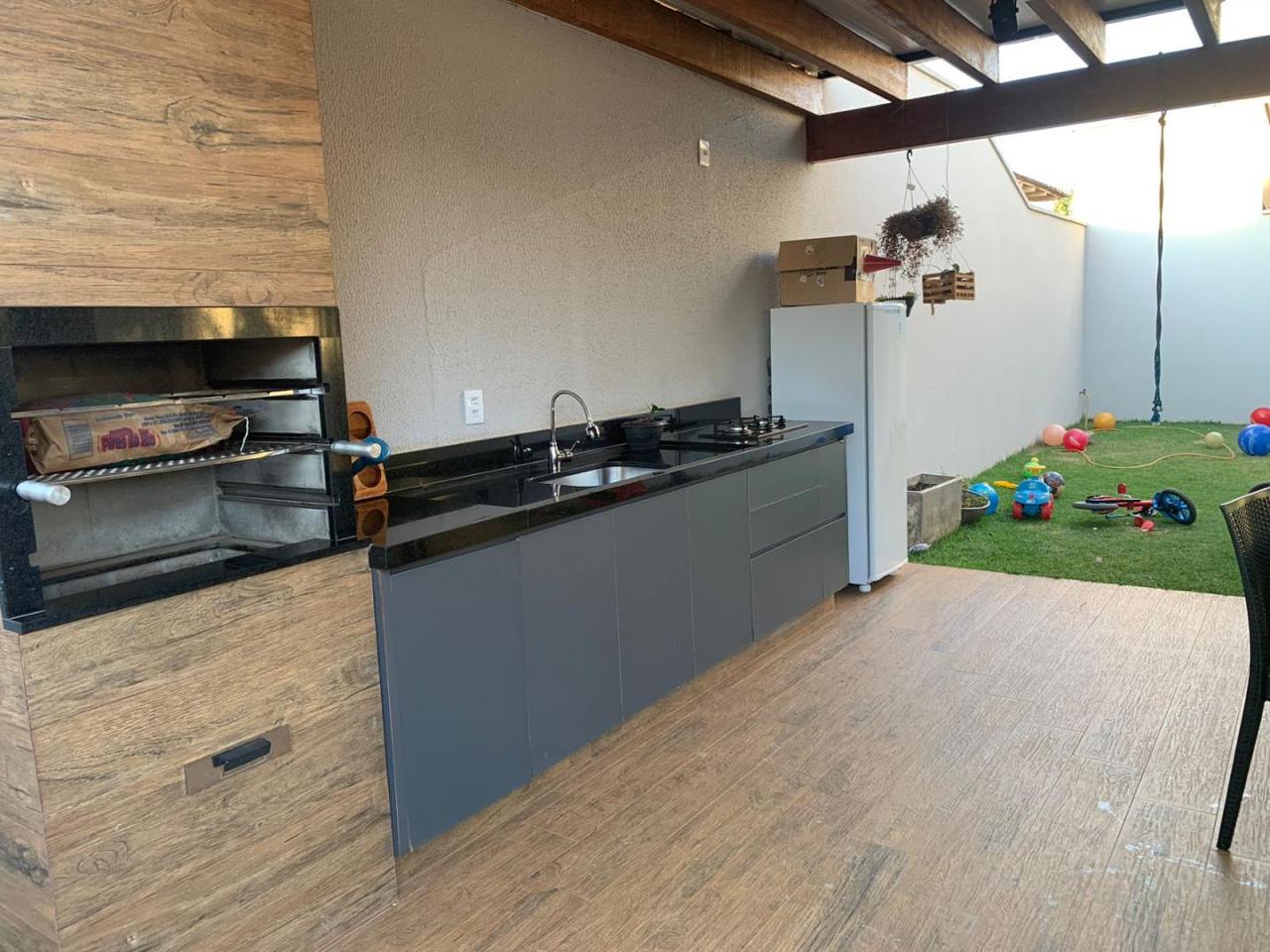 Imagem Casa de Condomínio com 3 Quartos à Venda, 271 m²em Portal Sul - Bela Vista de Goiás
