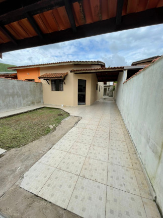 Imagem Casa com 2 Quartos à Venda, 132 m² em Jd. Regina - Itanhaém Imagem Casa com 2 Quartos à Venda, 132 m² em Jd. Regina - Itanhaém