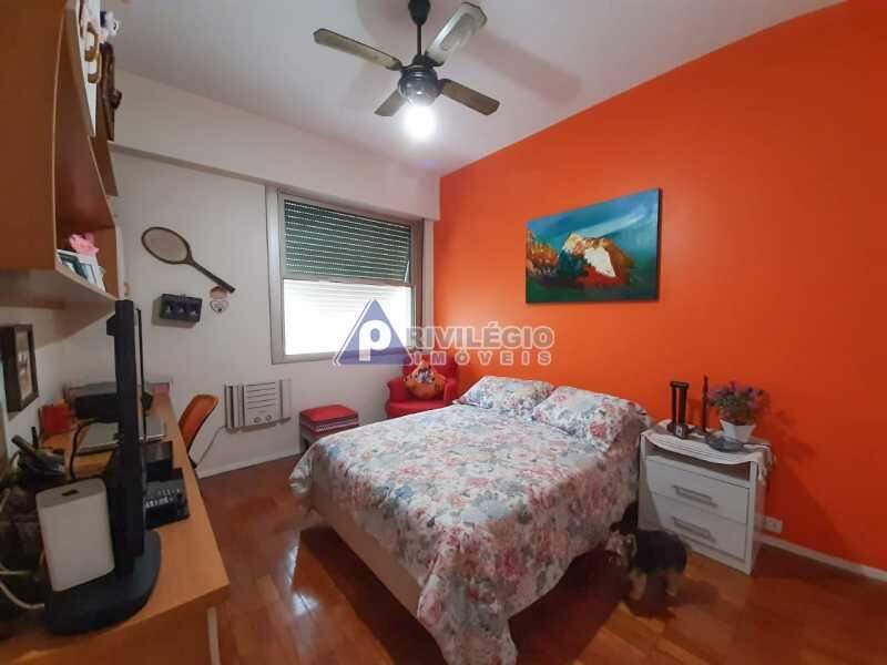 Imagem Apartamento com 4 Quartos à Venda, 150 m²em Copacabana - Rio de Janeiro