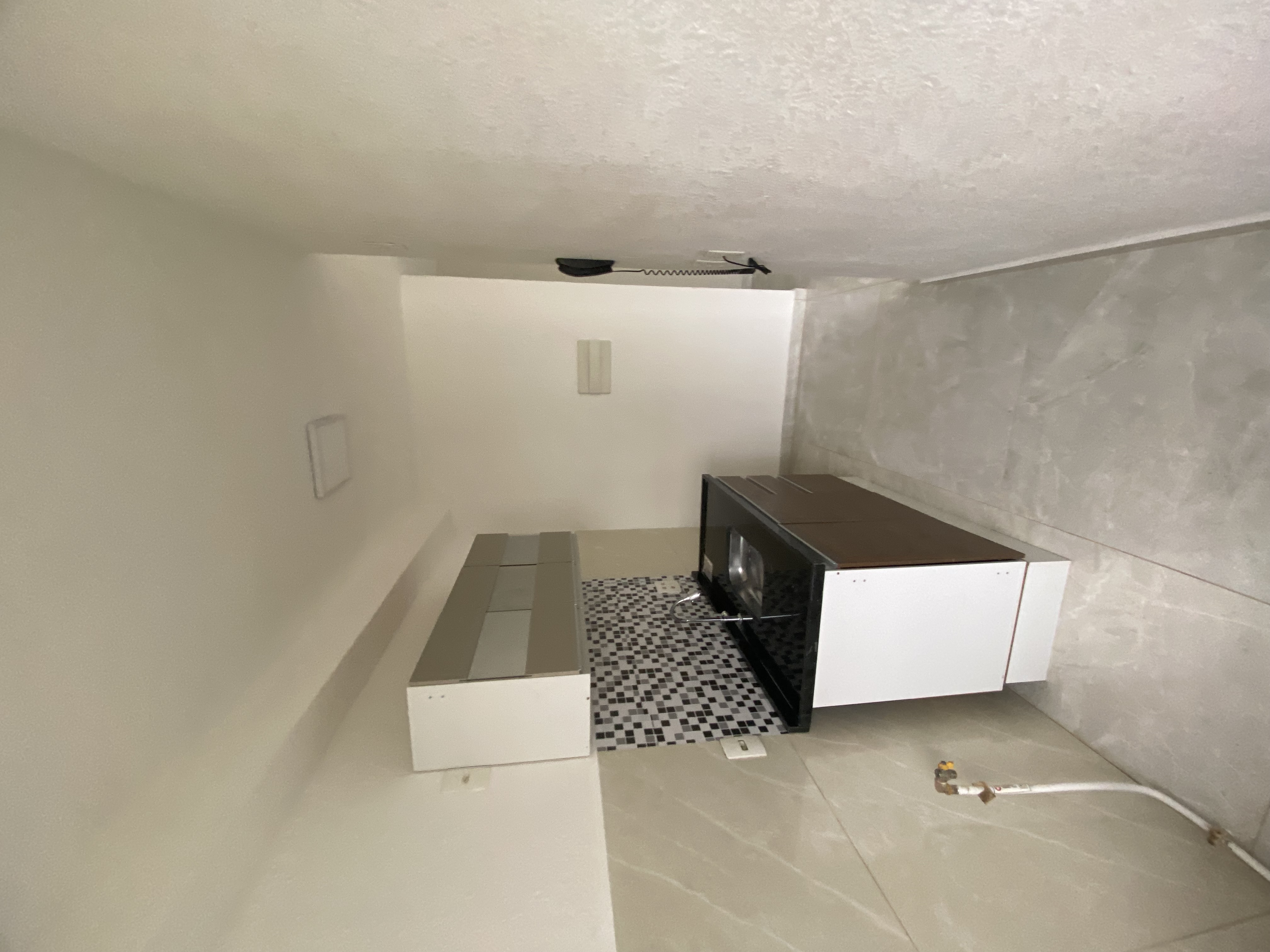 Imagem Apartamento com 2 Quartos à Venda, 40 m² em Realengo - Rio de Janeiro Imagem Apartamento com 2 Quartos à Venda, 40 m² em Realengo - Rio de Janeiro