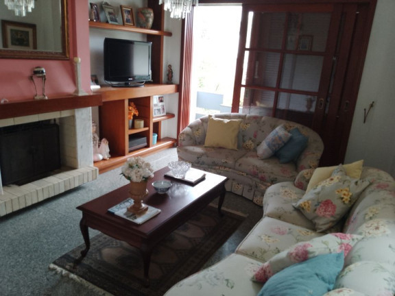 Imagem Casa com 3 Quartos à Venda, em Pio Corrêa - Criciúma Imagem Casa com 3 Quartos à Venda, em Pio Corrêa - Criciúma