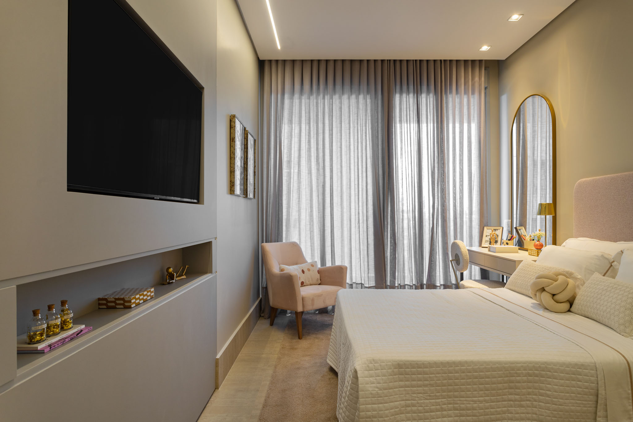 Imagem Apartamento com 4 Quartos à Venda, 397 m²em Setor Bueno - Goiânia Imagem Apartamento com 4 Quartos à Venda, 397 m²em Setor Bueno - Goiânia