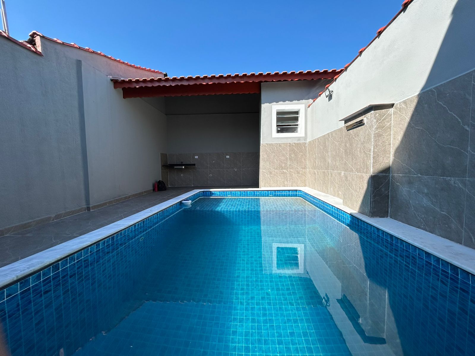 Casa com 3 Quartos à Venda, 104 m² em Vila Oceanopolis - Mongaguá
