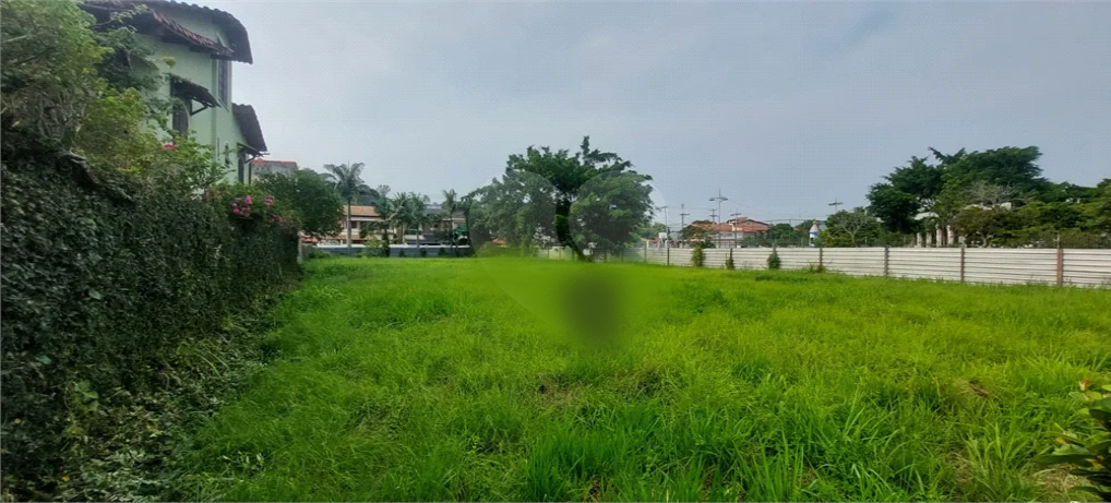 Imagem Terreno à Venda, 180 m²em Piratininga - Niterói Imagem Terreno à Venda, 180 m²em Piratininga - Niterói