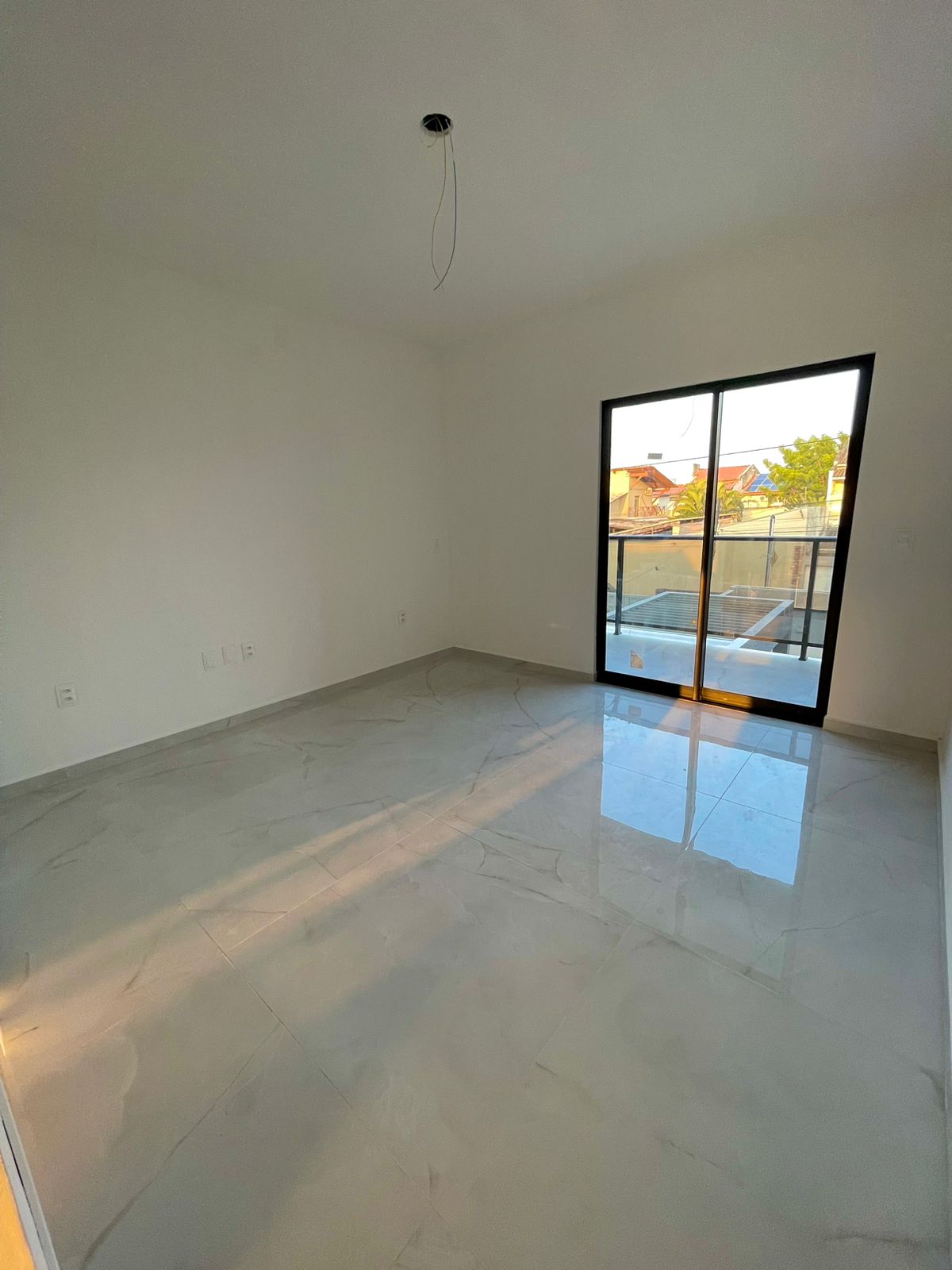 Imagem Casa com 3 Quartos à Venda, 120 m²em Pires Façanha - Eusébio Imagem Casa com 3 Quartos à Venda, 120 m²em Pires Façanha - Eusébio