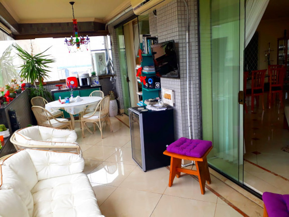 Imagem Apartamento com 3 Quartos à Venda, 250 m² em Batista Campos - Belém