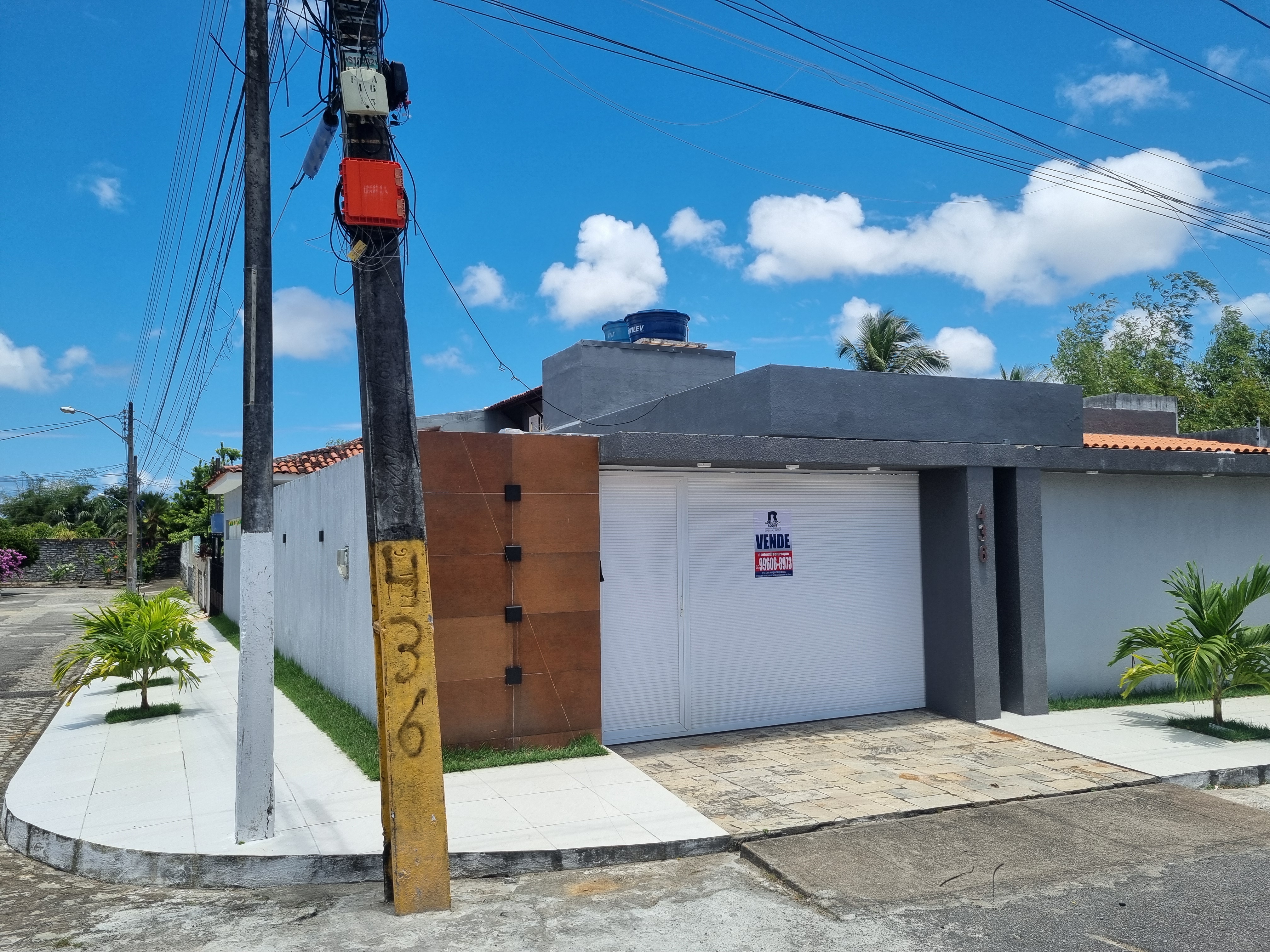 Imagem Casa com 4 Quartos à Venda, 282 m² em Gruta de Lourdes - Maceió Imagem Casa com 4 Quartos à Venda, 282 m² em Gruta de Lourdes - Maceió