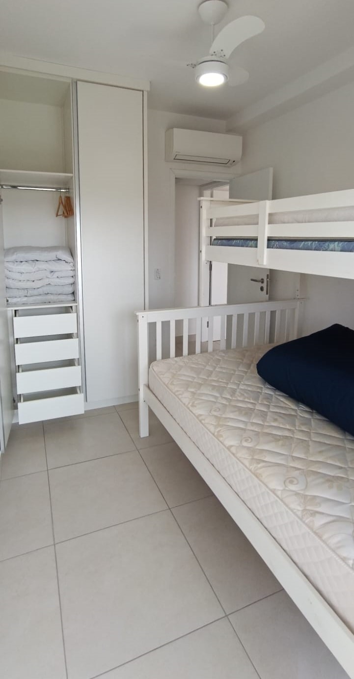 Imagem Apartamento com 2 Quartos para Temporada, 76 m²em Centro - Bertioga