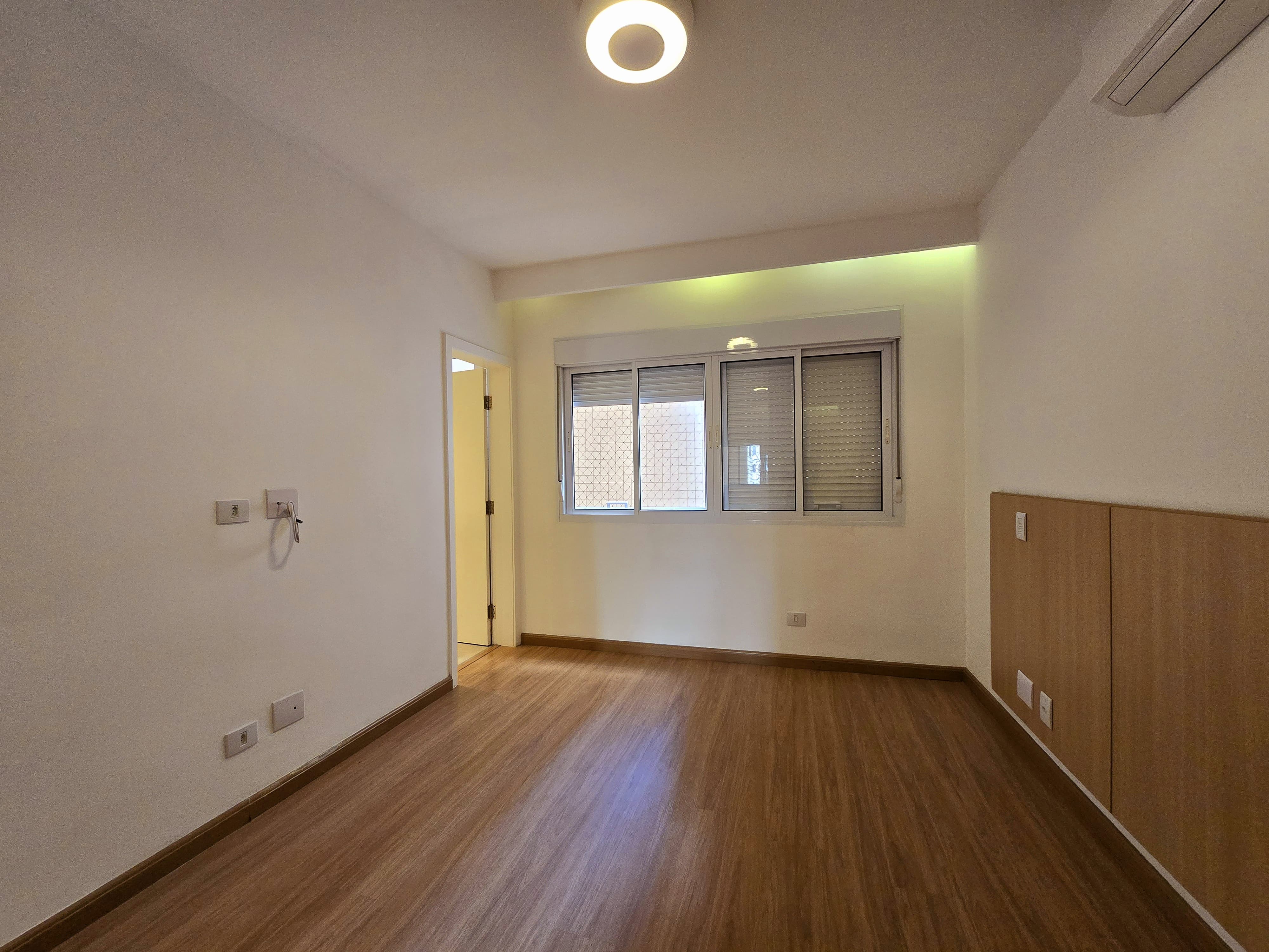 Imagem Apartamento com 3 Quartos à Venda, 127 m²em Gonzaga - Santos