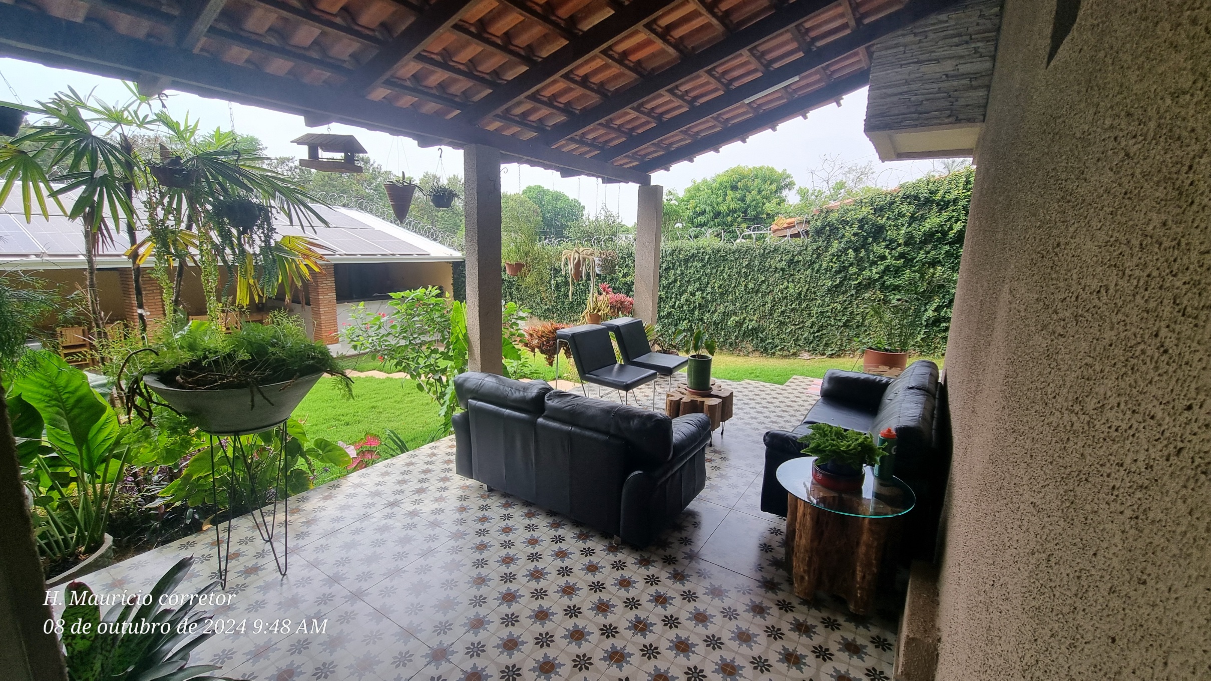 Imagem Sobrado com 4 Quartos à Venda, 300 m²em Setor Jaó - Goiânia Imagem Sobrado com 4 Quartos à Venda, 300 m²em Setor Jaó - Goiânia