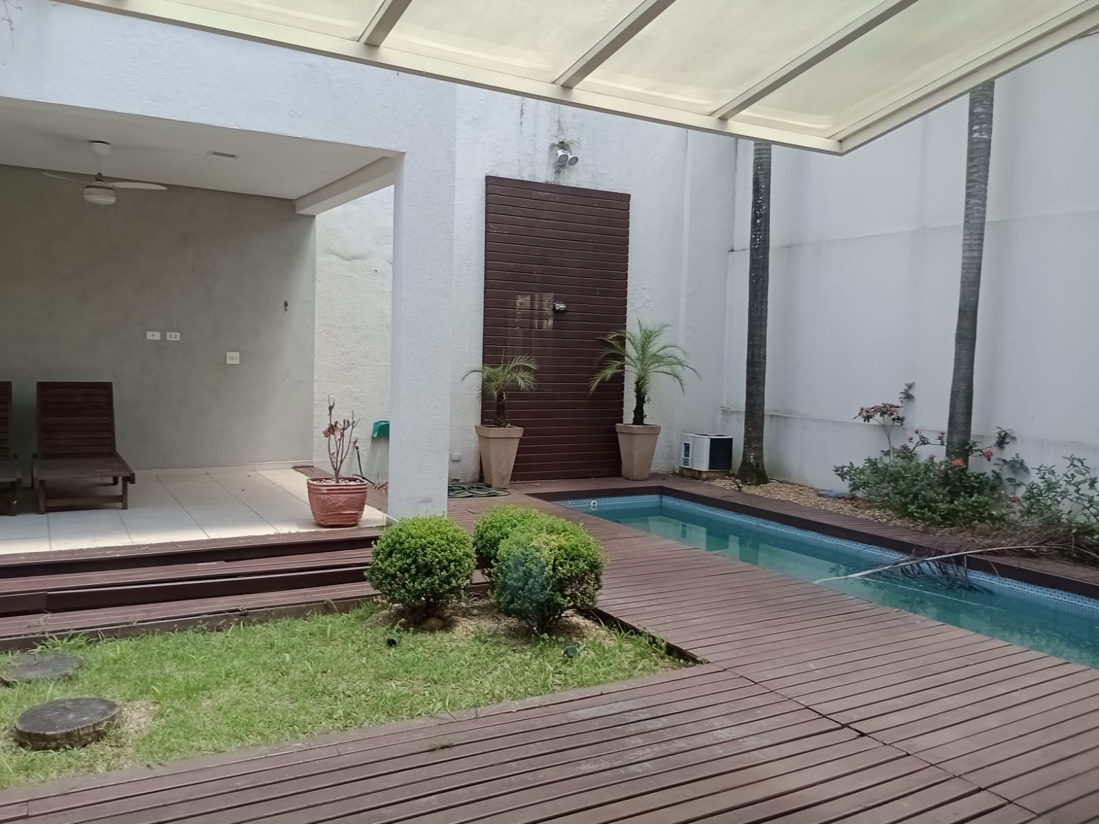 Imagem Casa de Condomínio com 4 Quartos à Venda, 380 m²em Alphaville - Santana de Parnaíba Imagem Casa de Condomínio com 4 Quartos à Venda, 380 m²em Alphaville - Santana de Parnaíba