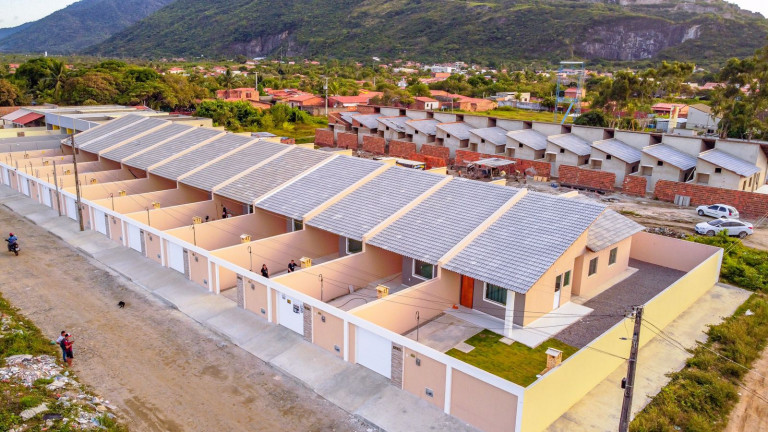 Imagem Casa com 2 Quartos à Venda, 120 m² em Nova Pacatuba - Pacatuba