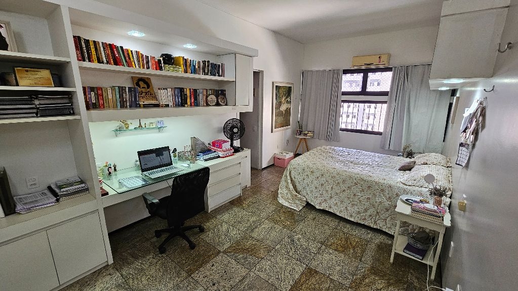 Imagem Apartamento com 4 Quartos à Venda, 292 m²em Meireles - Fortaleza Imagem Apartamento com 4 Quartos à Venda, 292 m²em Meireles - Fortaleza