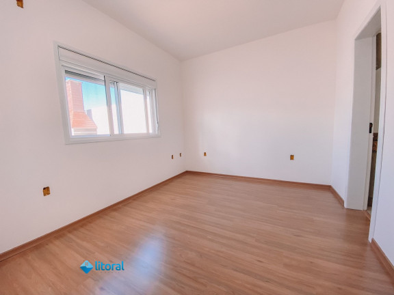 Imagem Casa com 2 Quartos à Venda, 76 m² em Cassino - Rio Grande