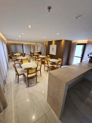 Imagem Apartamento com 4 Quartos à Venda, 210 m²em Meireles - Fortaleza