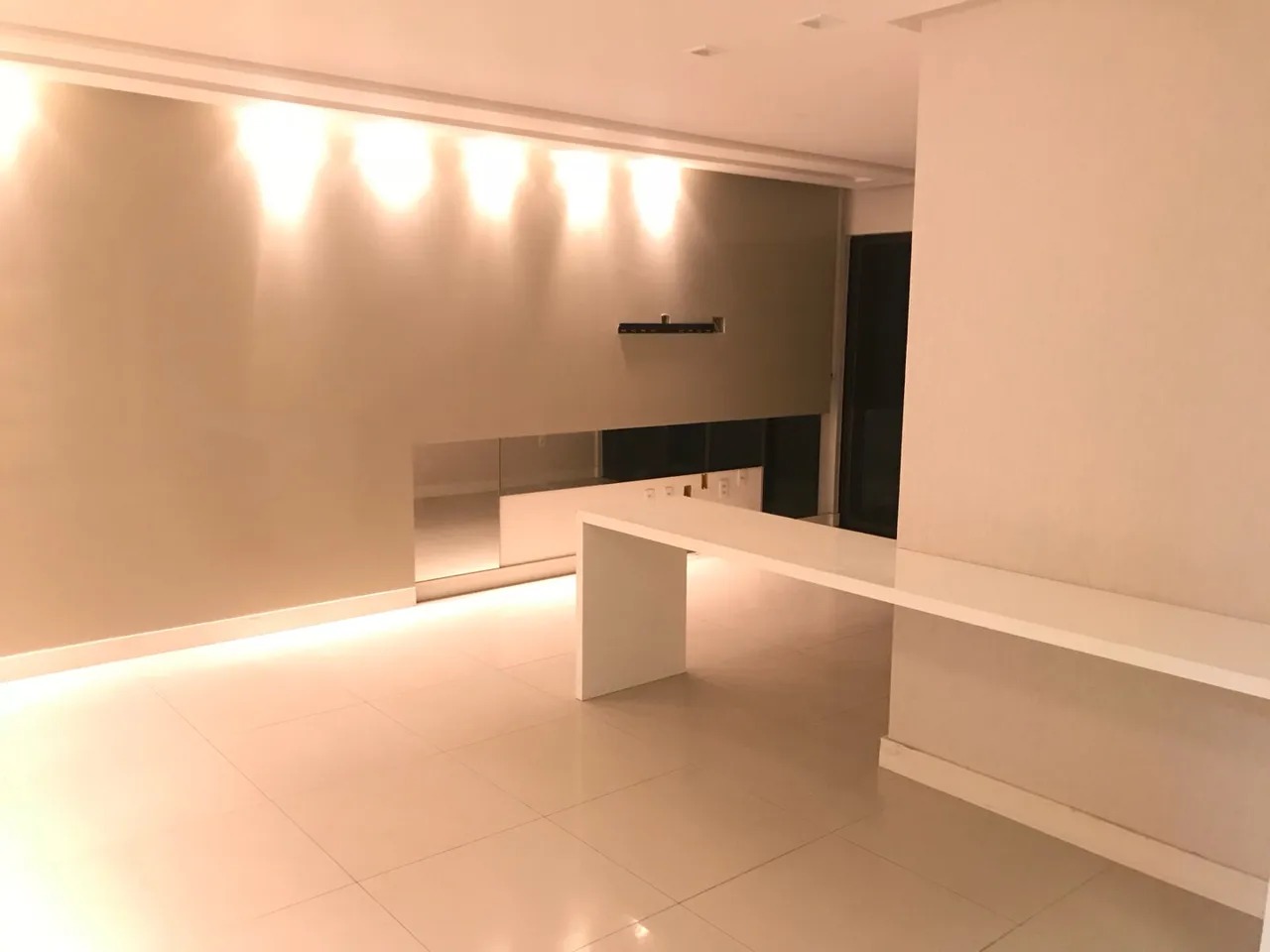 Imagem Apartamento com 3 Quartos à Venda, 106 m²em Mucuripe - Fortaleza
