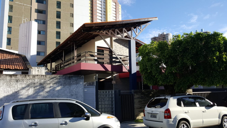 Imagem Casa com 4 Quartos à Venda,  em João Agripino - João Pessoa