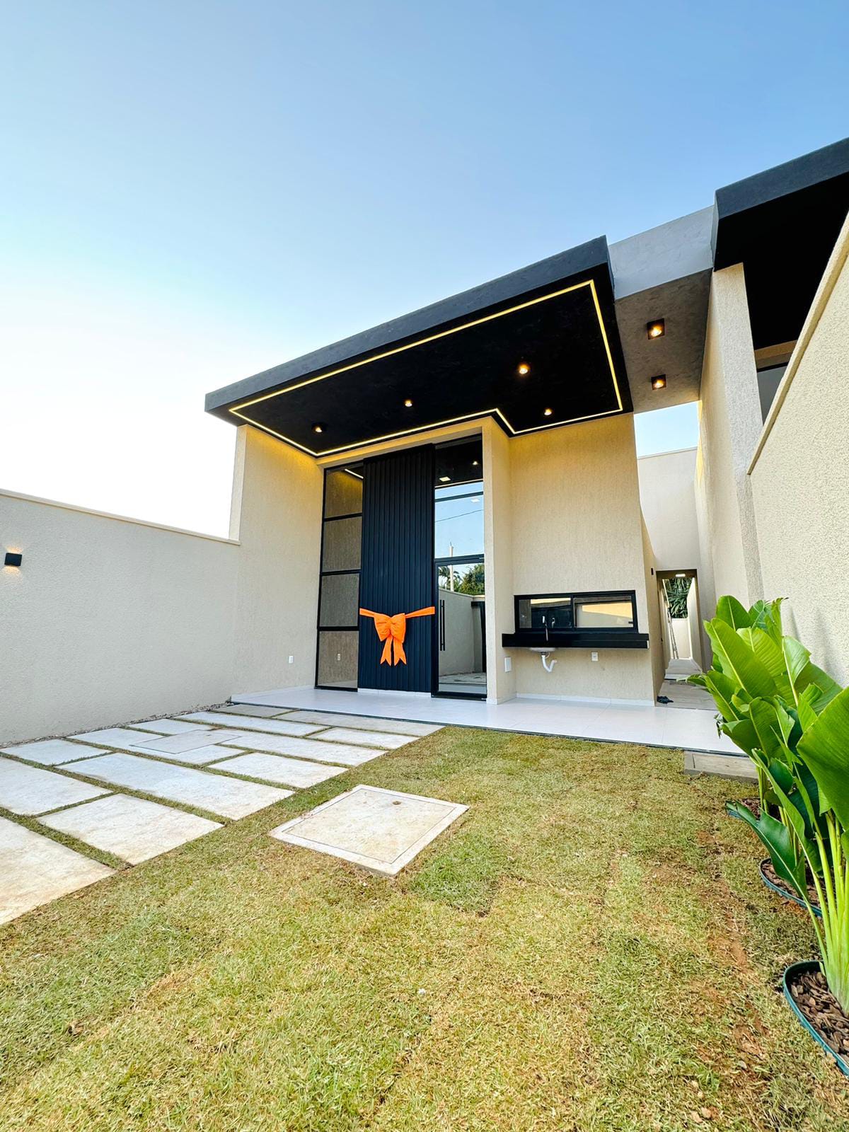 Imagem Casa com 3 Quartos à Venda, 135 m² em Coité - Eusébio Imagem Casa com 3 Quartos à Venda, 135 m² em Coité - Eusébio
