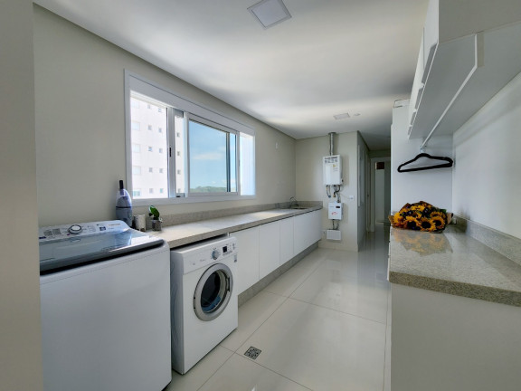Imagem Apartamento com 3 Quartos à Venda, 310 m² em Centro - Balneário Camboriú