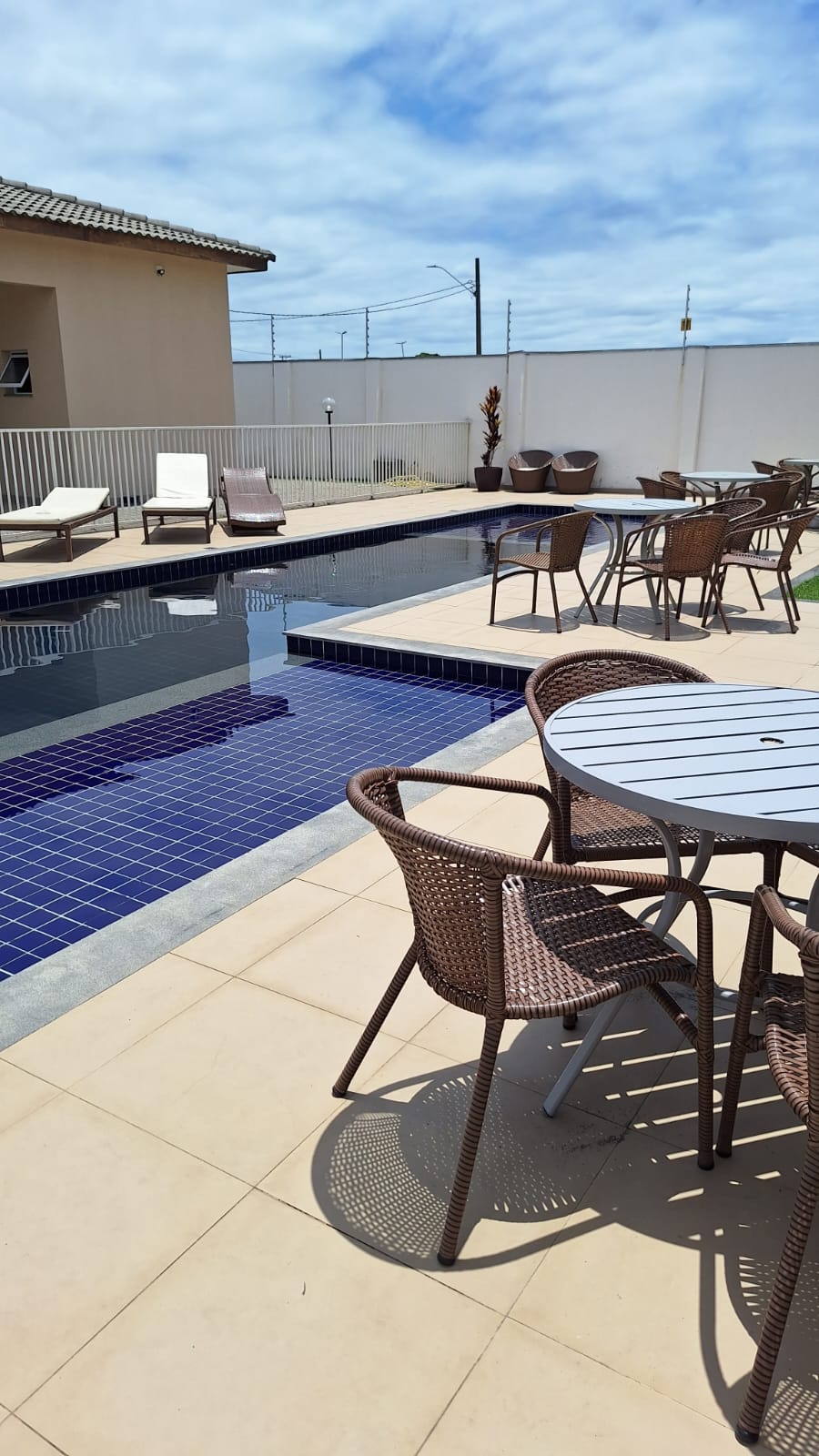 Imagem Casa com 2 Quartos à Venda, 44 m²em Vila São Benedito - Pindamonhangaba Imagem Casa com 2 Quartos à Venda, 44 m²em Vila São Benedito - Pindamonhangaba