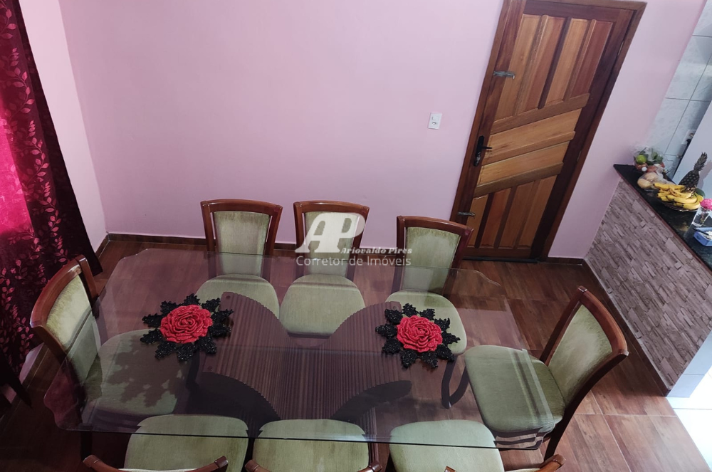 Imagem Casa com 6 Quartos à Venda, 250 m²em Cará-cará - Ponta Grossa Imagem Casa com 6 Quartos à Venda, 250 m²em Cará-cará - Ponta Grossa
