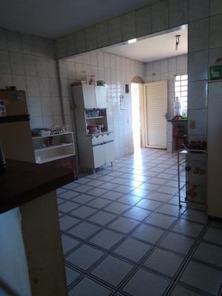 Imagem Chácara com 3 Quartos à Venda, 5.000 m²em Chácara Lourdes Meireles - Valparaíso de Goiás