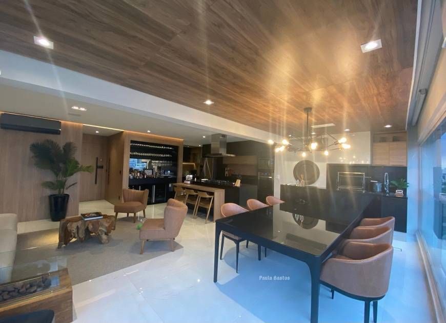 Imagem Apartamento com 3 Quartos à Venda, 130 m²em Vila Gertrudes - São Paulo