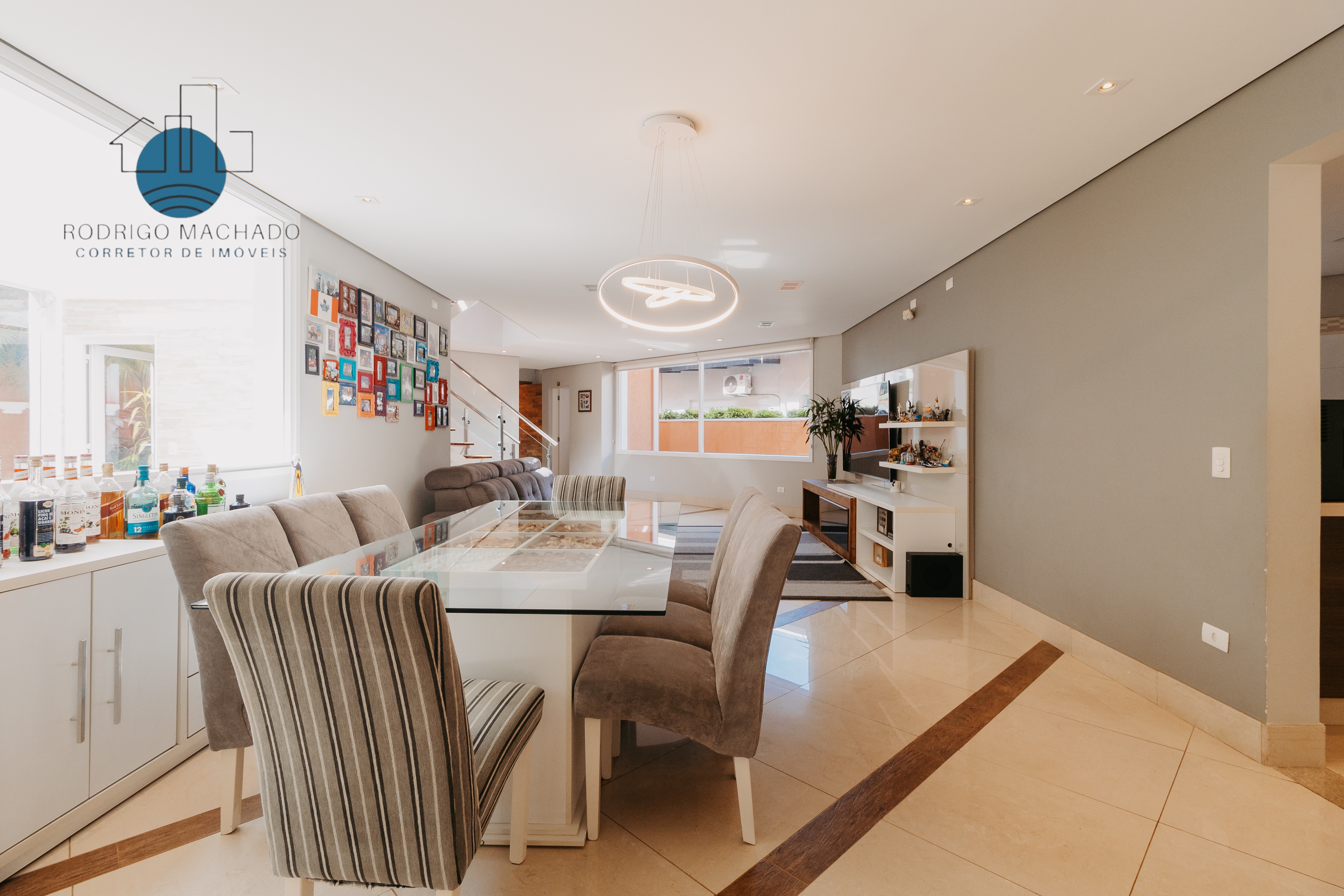 Imagem Sobrado com 5 Quartos à Venda, 462 m² em Condomínio Residencial Reserva Ecológica Atibaia - Atibaia Imagem Sobrado com 5 Quartos à Venda, 462 m² em Condomínio Residencial Reserva Ecológica Atibaia - Atibaia