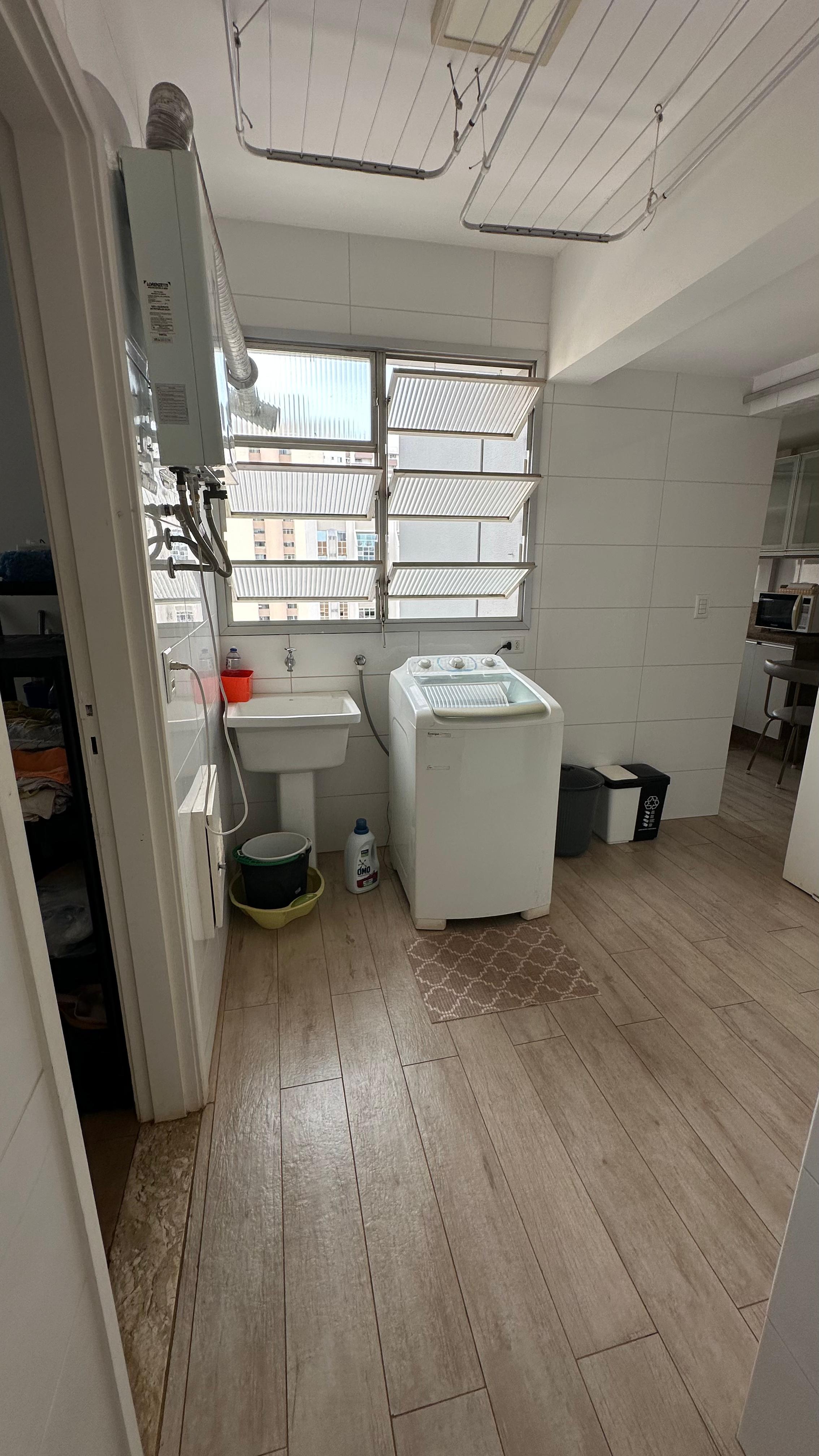 Imagem Apartamento com 3 Quartos à Venda, 131 m²em Centro - Londrina Imagem Apartamento com 3 Quartos à Venda, 131 m²em Centro - Londrina