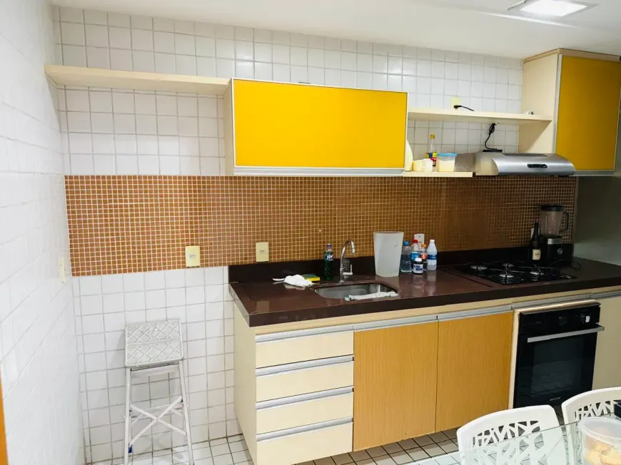 Imagem Apartamento com 3 Quartos à Venda, 85 m² em Tirol - Natal