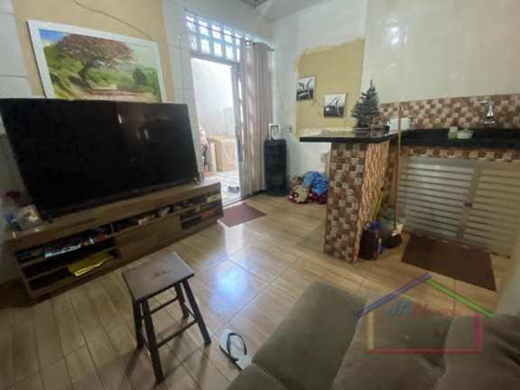 Imagem Casa com 3 Quartos à Venda, 300 m² em Bangu - Rio de Janeiro