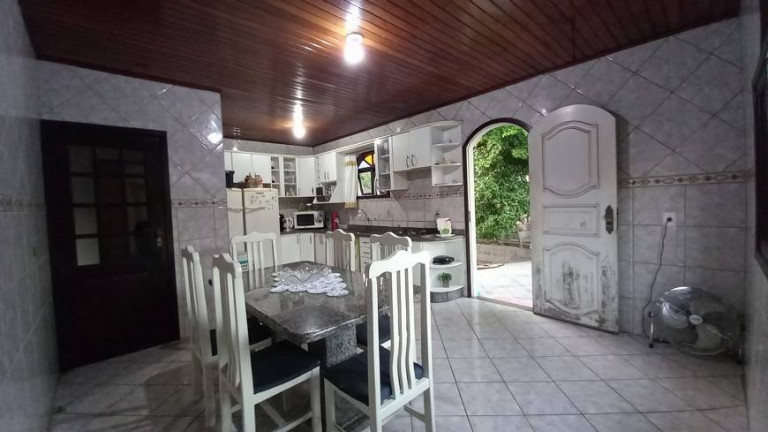 Imagem Casa com 3 Quartos à Venda, 200 m² em Nossa Senhora da Salete - Criciúma Imagem Casa com 3 Quartos à Venda, 200 m² em Nossa Senhora da Salete - Criciúma