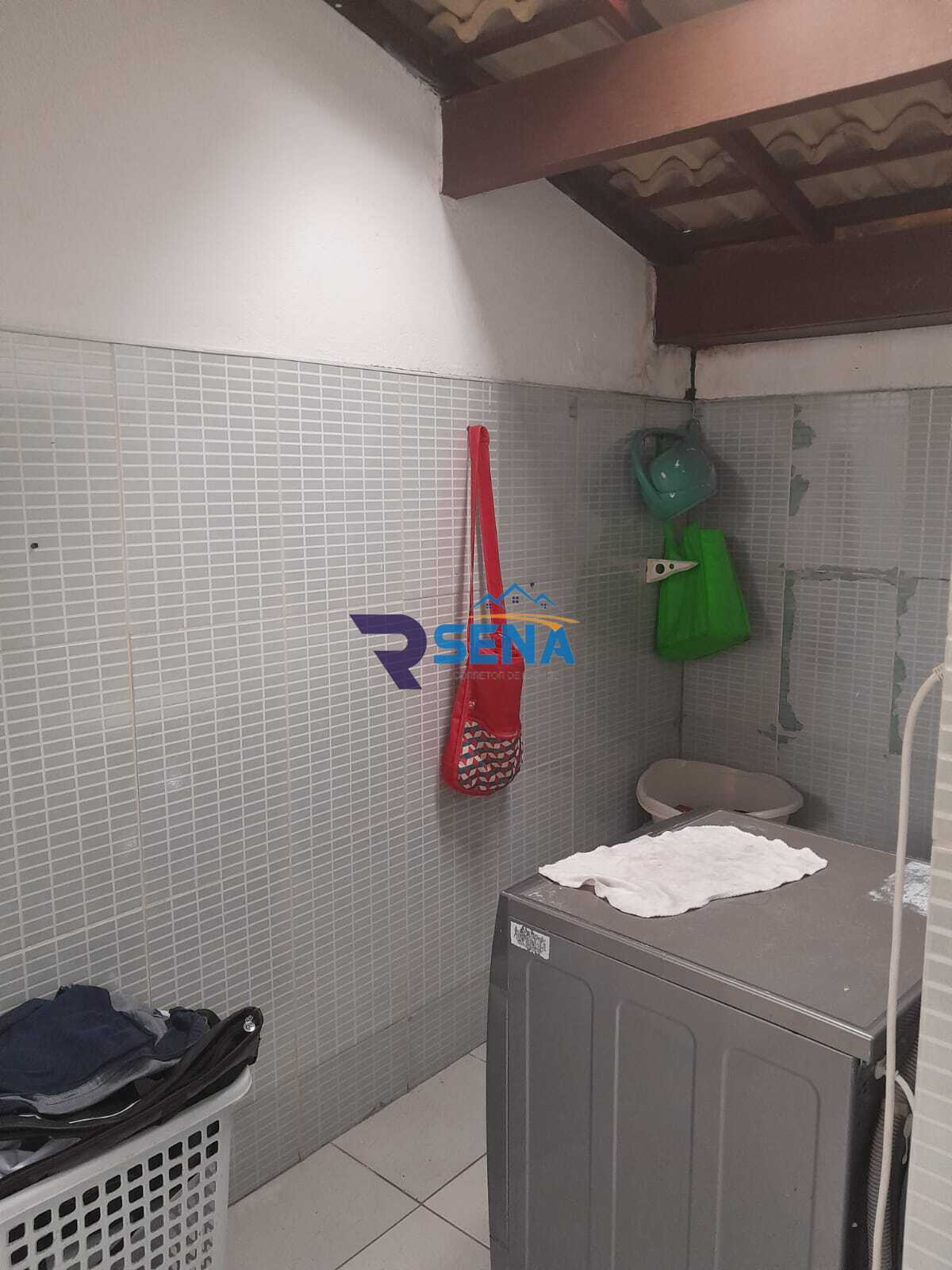 Imagem Casa de Condomínio com 4 Quartos à Venda, 124 m²em Stella Maris - Salvador